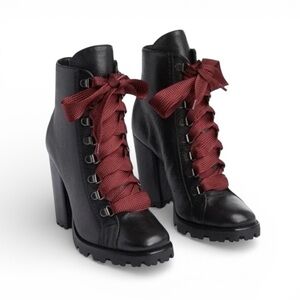 NIB Schutz Zara Bootie in Black - Size 7.5B